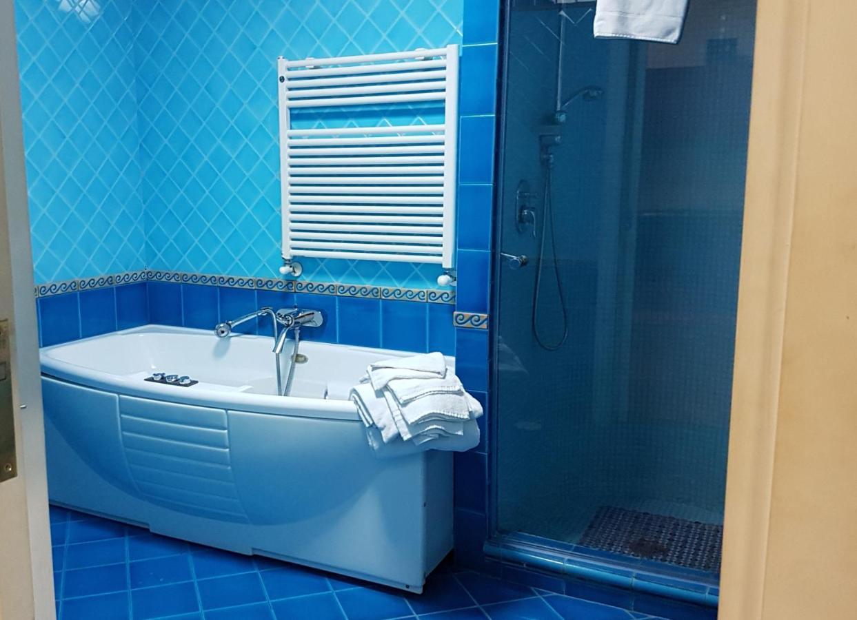 Il Salotto B&B ナポリ エクステリア 写真